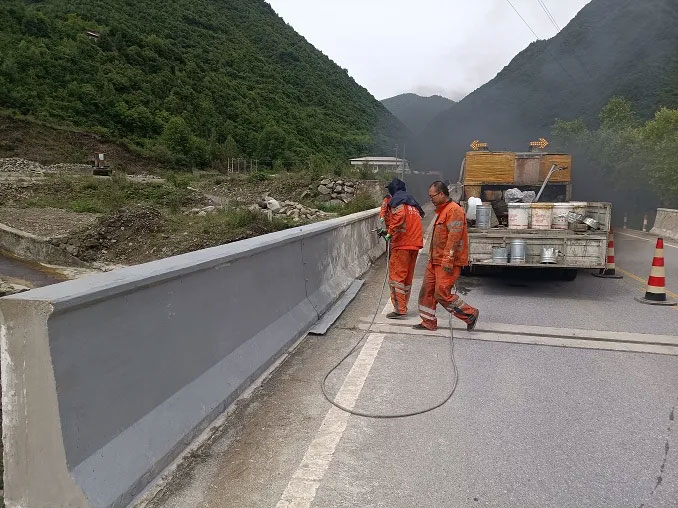 橋梁噴涂瓷化涂料